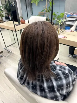 ミディアム カラー 森下 舜介のヘアスタイル