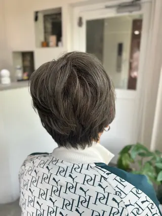 ショート カラー ショート・パーマ・デ ザインカラー/むつみのヘアスタイル