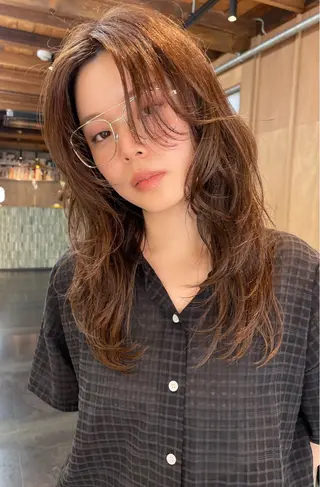 セミロング 三浦 ふたばのヘアスタイル