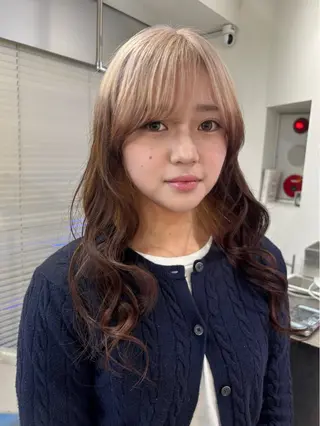 ロング ブリーチ透明感カラー 🍀mizuki🍀のヘアスタイル