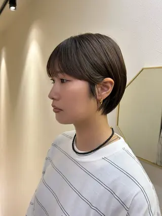 ショート hubhair レイヤー/透明感のヘアスタイル