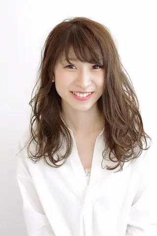 セミロング カラー 松田 光雄のヘアスタイル