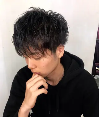 ショート カラー パーマ メンズ メンズ縮毛矯正 細谷碧海のヘアスタイル