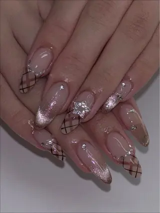 ネイル Lumi de nailsのネイルデザイン
