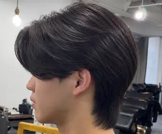 パーマ メンズ 梅田/センターパート 山下学偉のヘアスタイル