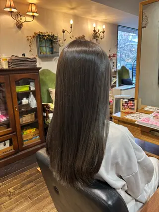 カラー アカリ😸🫶 カラーリスト🧡のヘアスタイル