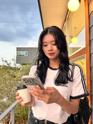 ロング カラー 吉水 果穂のヘアスタイル