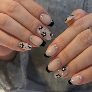 ネイル NiJi Nailsのネイルデザイン