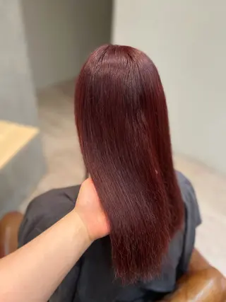ロング moe   美髪矯正 ツヤツヤストレートのヘアスタイル