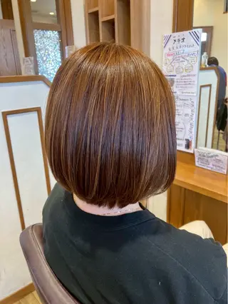 ミディアム KUDAKA MOMOKOのヘアスタイル