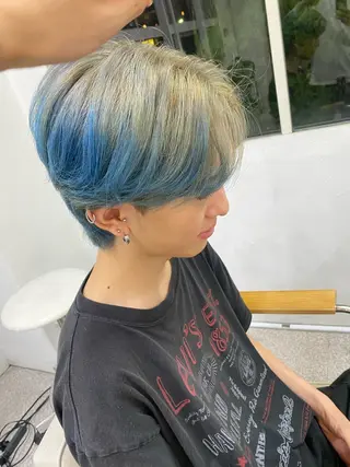 カラー メンズ レイヤーウルフ エクステ磯部のヘアスタイル