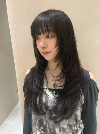 セミロング レイヤー似合わせ 透明感カラーりきやのヘアスタイル