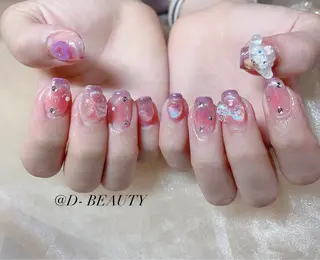 ネイル D-BEAUTY Nailsalonのネイルデザイン