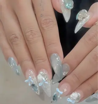 ネイル D-BEAUTY Nailsalonのネイルデザイン