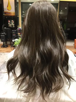 ショート ミディアム セミロング ロング カラー Soleria 田中慎一のヘアスタイル
