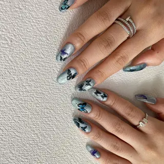 ネイル SHIORI 📍渋谷 / 円山町のネイルデザイン