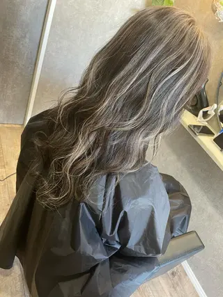 ロング カラー 【mokuオーナー】 ちはるのヘアスタイル