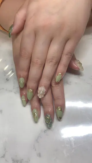 ネイル ✨アン ミユ✨のネイルデザイン