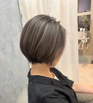 ショート カラー ショート/レイヤー/ ヘアセットのヘアスタイル