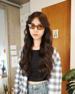 ロング カラー パーマ ウチミズ サヤカのヘアスタイル