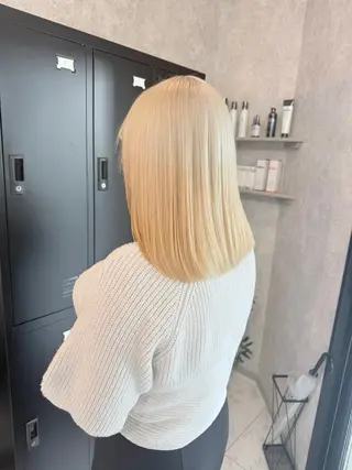 ミディアム カラー 🌺ハイトーン🌺 矢葺 なぎさ🌺🌺のヘアスタイル