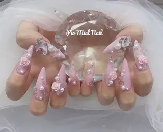 ネイル Pio Mielのネイルデザイン