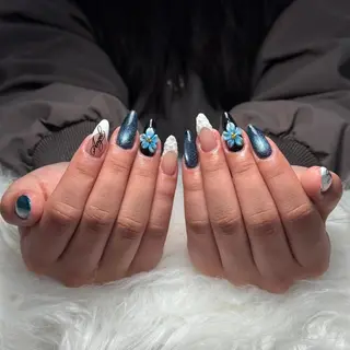 ネイル Mika Nails 心斎橋のネイルデザイン