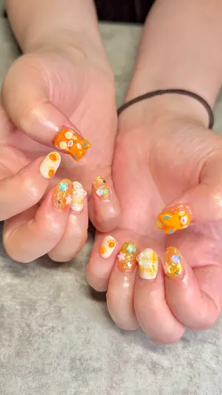 ネイル shino🌟 痛ネイルのネイルデザイン