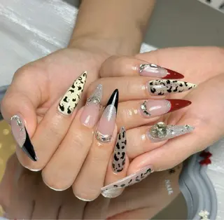 ネイル Lyna 池袋のネイルデザイン