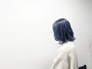 ミディアム カラー LaRmE Ayumi.のヘアスタイル