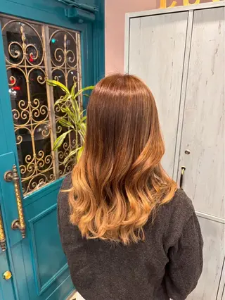ロング カラー 🌱なゆみ🌱透明感 /ナチュラル/高宮のヘアスタイル