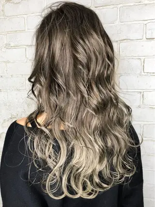 ロング カラー welring hair salonのヘアスタイル