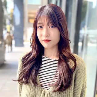 セミロング カラー トレンドヘア🩶 艶髪🩶yoshiのヘアスタイル