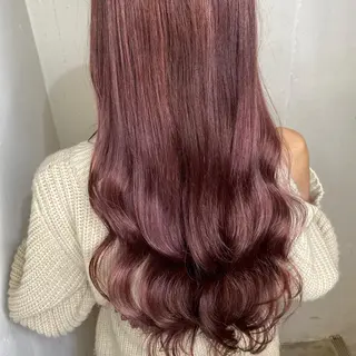 ロング カラー パーマ ヘアアレンジ 八巻 晴香のヘアスタイル