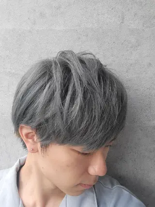 ショート ブリーチハイライト✨ 山口そらのヘアスタイル
