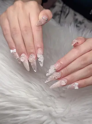 ネイル Lee Nailsのネイルデザイン