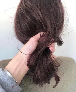 ミディアム カラー FILMS/sari /似合わせカットのヘアスタイル