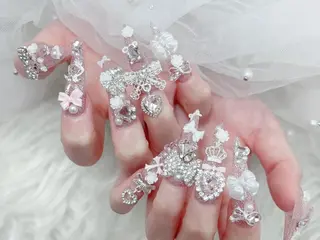 ネイル MUNI🎀 NAIL のネイルデザイン