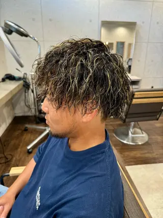 ミディアム メンズ 高橋 宏太郎のヘアスタイル