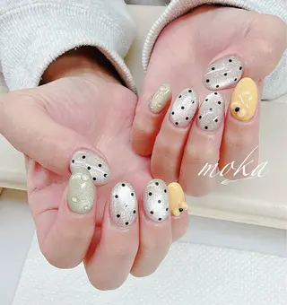 ネイル 胡蝶蘭レディースサロ ンNailMOKAのネイルデザイン