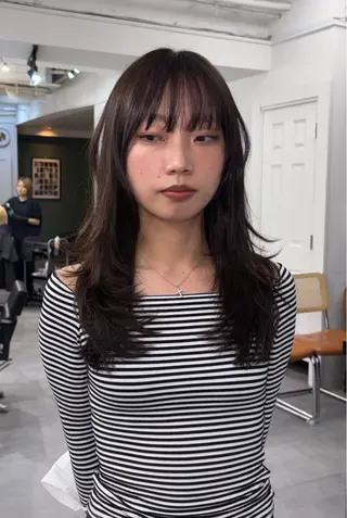 ロング レイヤーカット🎀 NANAHAのヘアスタイル