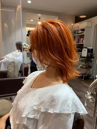 ミディアム カラー tasty priv ate gardenのヘアスタイル