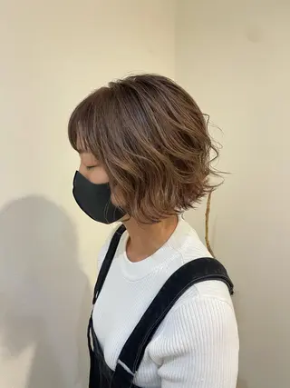 ショート カラー 髪質改善×レイヤー 🫧松野力也のヘアスタイル