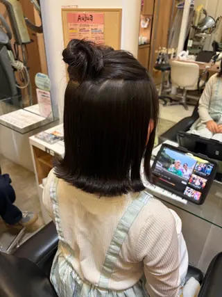 ミディアム ヘアアレンジ むらもと ゆうのヘアスタイル