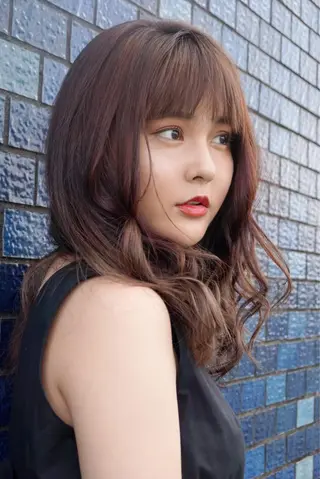 ロング カラー パーマ 【サンバイエム】 公式のエステ・リラクイメージ