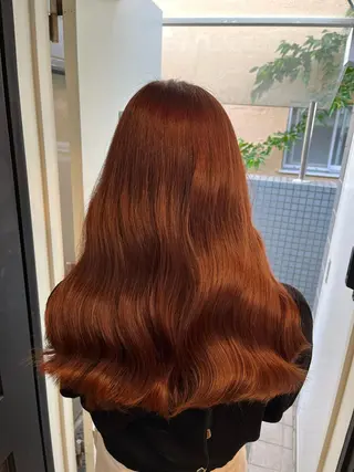 ロング カラー Airi 韓国y2k ハイレイヤーのヘアスタイル