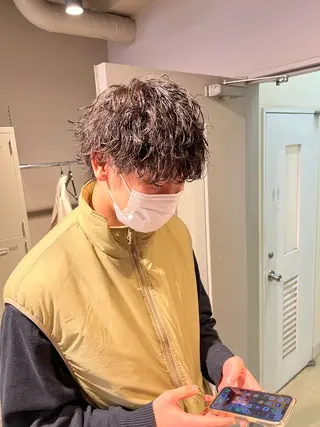 ミディアム パーマ メンズ メンズパーマ特化 TAIGAのヘアスタイル