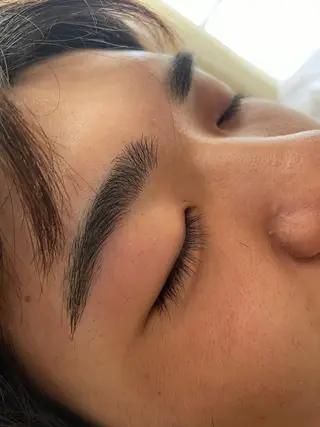 アイブロウ dear beautyのマツエク・マツパデザイン