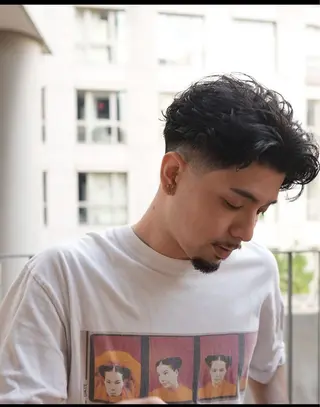 ショート パーマ メンズ 伊藤 蒼彩のヘアスタイル