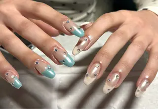 ミディアム 2DY NAIL SALONのネイルデザイン
